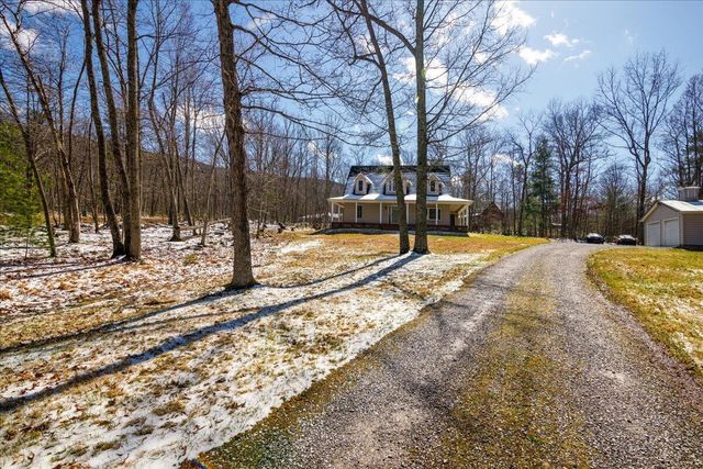 6720 Bradshaw RD, Salem, VA 24153