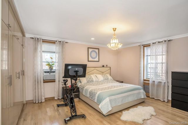 102-55 67th Drive 4K, Forest Hills, NY 11375