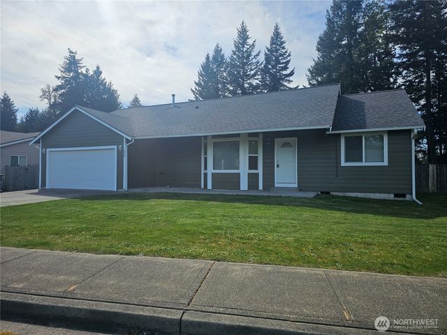 699 Myers Street SE, Rainier, WA 98576