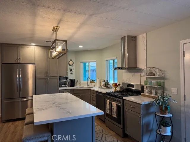 18601 Newland 67, Huntington Beach, CA 92646