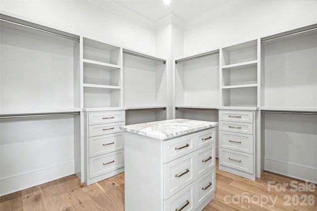 932 Heather Lane, Charlotte, NC 28209