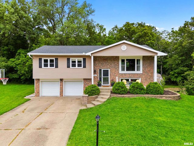 6812 N PARKWOOD Drive, Peoria, IL 61614