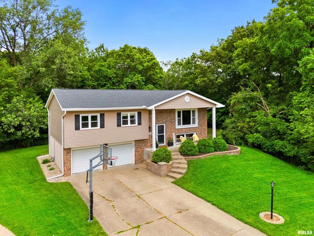 6812 N PARKWOOD Drive, Peoria, IL 61614