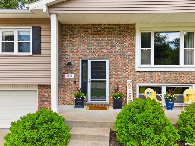 6812 N PARKWOOD Drive, Peoria, IL 61614