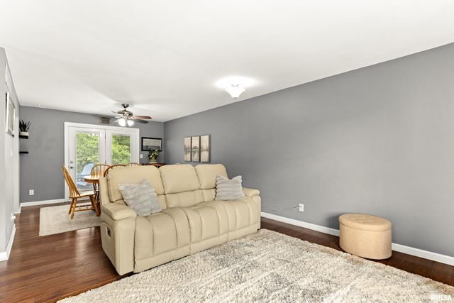 6812 N PARKWOOD Drive, Peoria, IL 61614