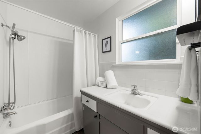 20826 Military Road S, Seatac, WA 98198