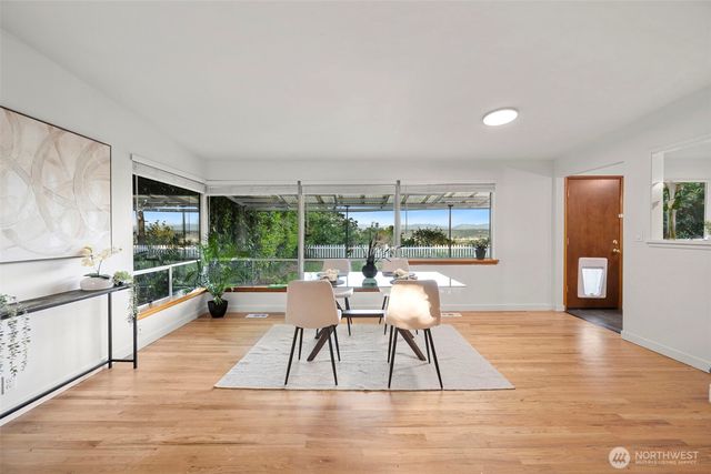 20826 Military Road S, Seatac, WA 98198