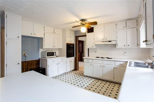 2717 Kenwood Drive, Duluth, GA 30096