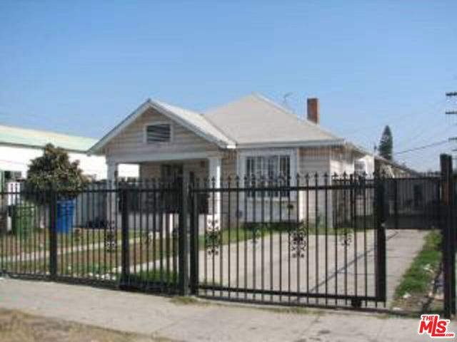 9210 S Figueroa Street, Los Angeles, CA 90003