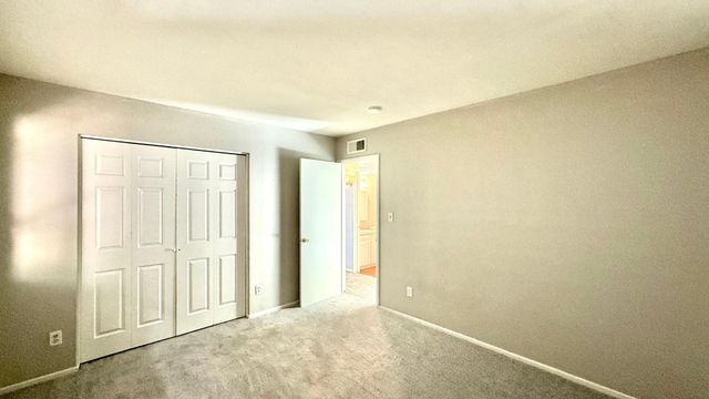 2201 W Belmont Apt 4, Phoenix, AZ 85021