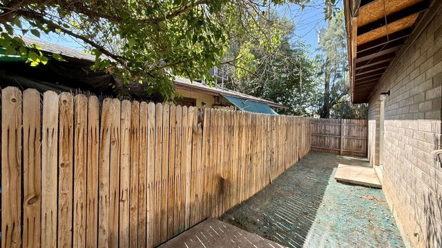 2201 W Belmont Apt 4, Phoenix, AZ 85021