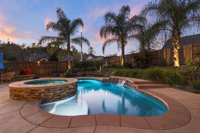 4268 Boston Avenue, Redding, CA 96001