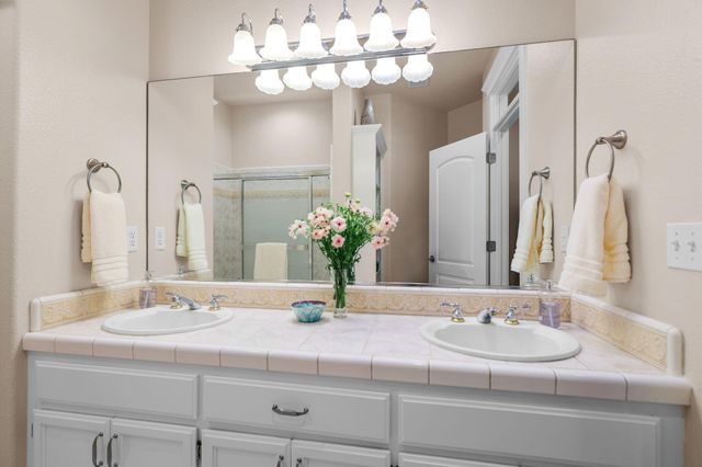 4268 Boston Avenue, Redding, CA 96001