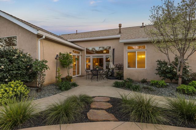 4268 Boston Avenue, Redding, CA 96001