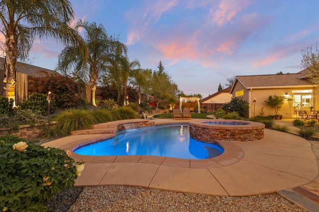 4268 Boston Avenue, Redding, CA 96001