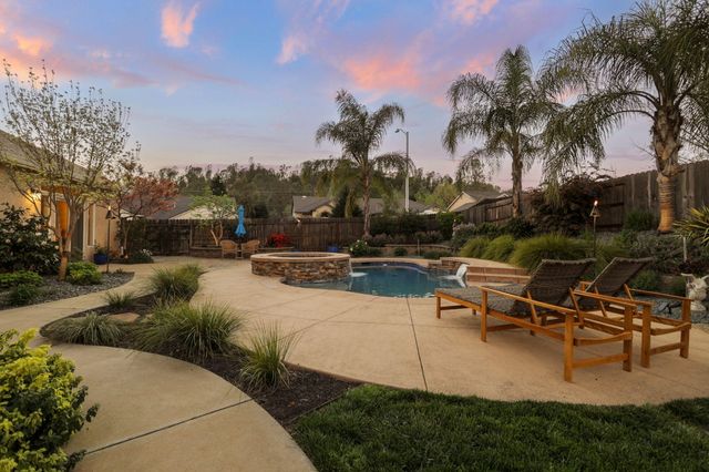 4268 Boston Avenue, Redding, CA 96001