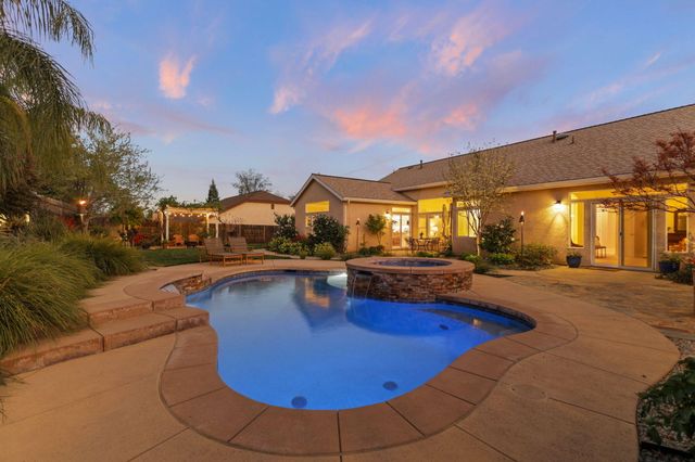 4268 Boston Avenue, Redding, CA 96001