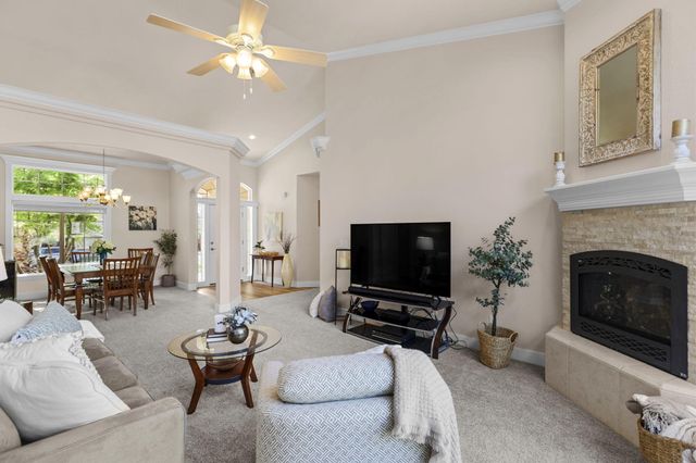 4268 Boston Avenue, Redding, CA 96001