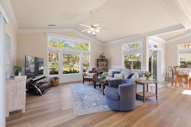 4268 Boston Avenue, Redding, CA 96001