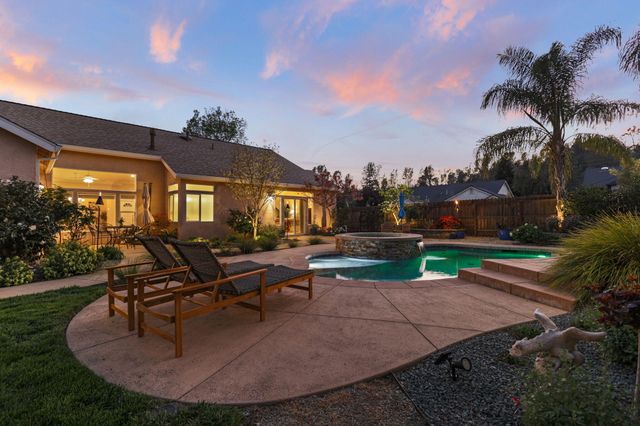 4268 Boston Avenue, Redding, CA 96001