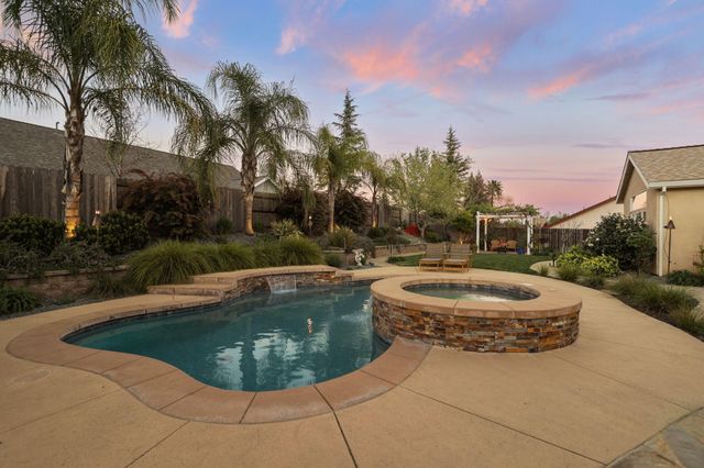 4268 Boston Avenue, Redding, CA 96001