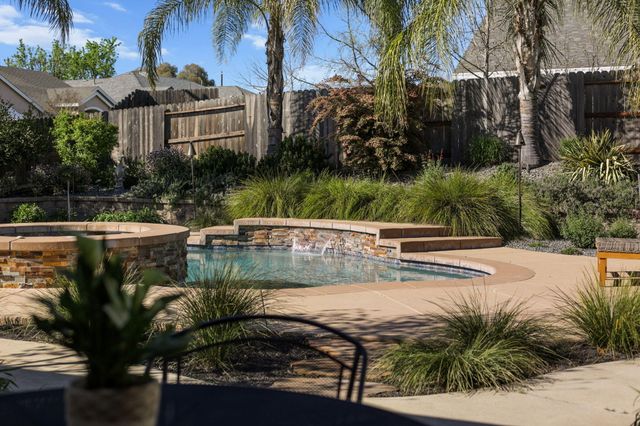 4268 Boston Avenue, Redding, CA 96001