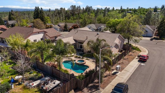 4268 Boston Avenue, Redding, CA 96001