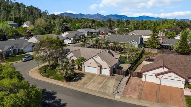 4268 Boston Avenue, Redding, CA 96001