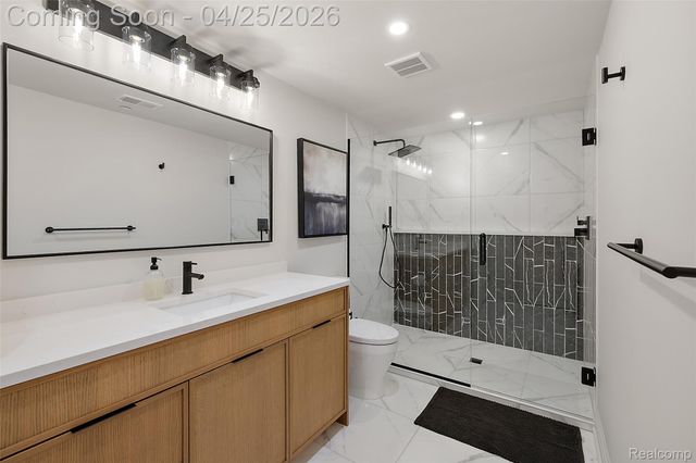 7487 Gramercy Circle, West Bloomfield Charter Township, MI 48322