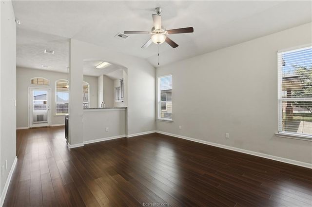 15474 Baker Meadow Loop, College Station, TX 77845