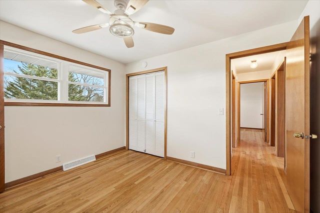 11 PARTLOW ST, Staunton, VA 24401