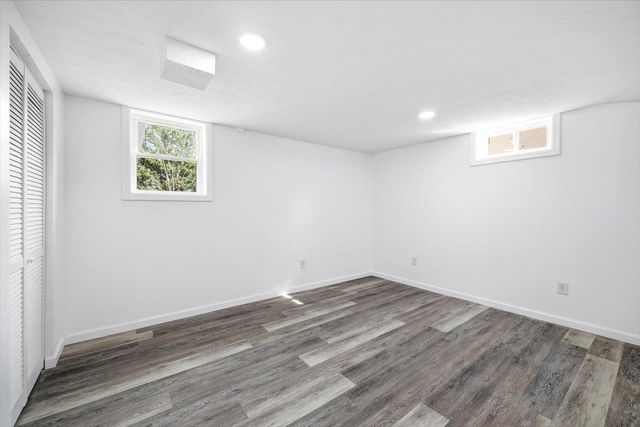 11 PARTLOW ST, Staunton, VA 24401