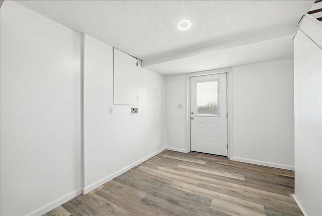 11 PARTLOW ST, Staunton, VA 24401