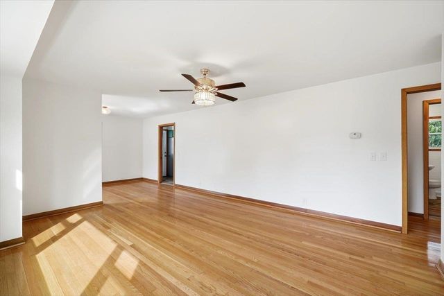 11 PARTLOW ST, Staunton, VA 24401