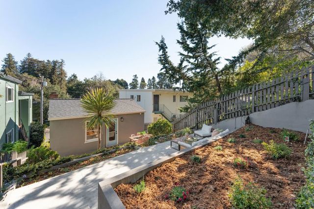 3945 Canon Ave, Oakland, CA 94602