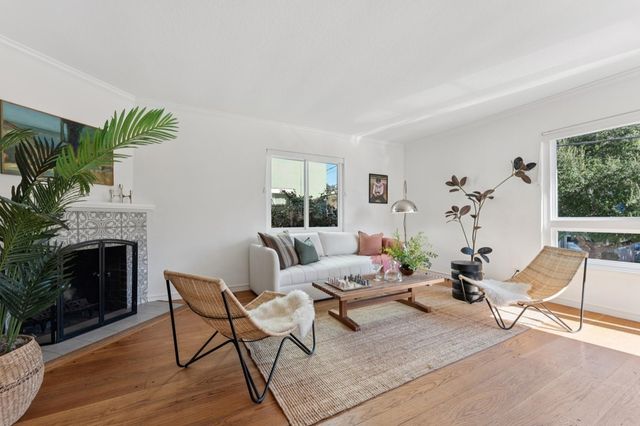 3945 Canon Ave, Oakland, CA 94602