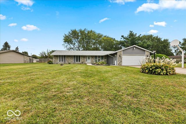 7408 N Janna Drive, Muncie, IN 47303