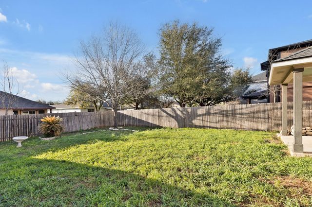 203 Matthew CV, Hutto, TX 78634