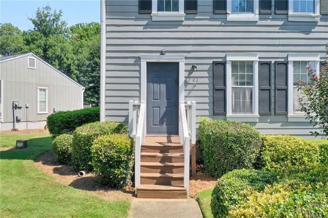 502 Harbor Lake Court, Marietta, GA 30066