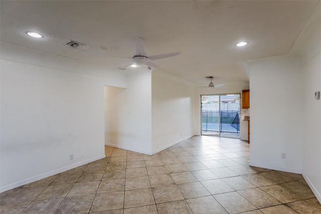 1411 SW 5th Ter, Deerfield Beach, FL 33441