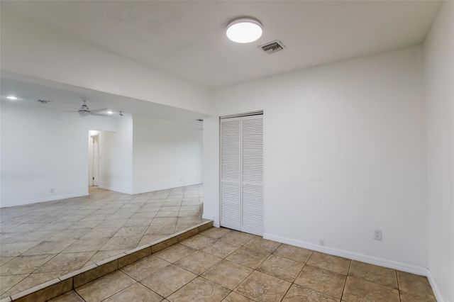 1411 SW 5th Ter, Deerfield Beach, FL 33441