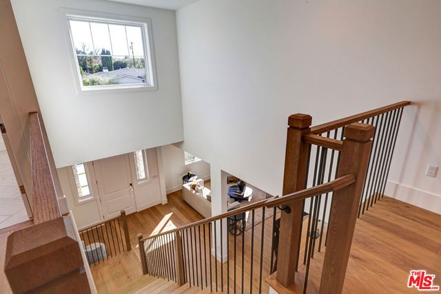 11729 Hartsook Street, Valley Village, CA 91607