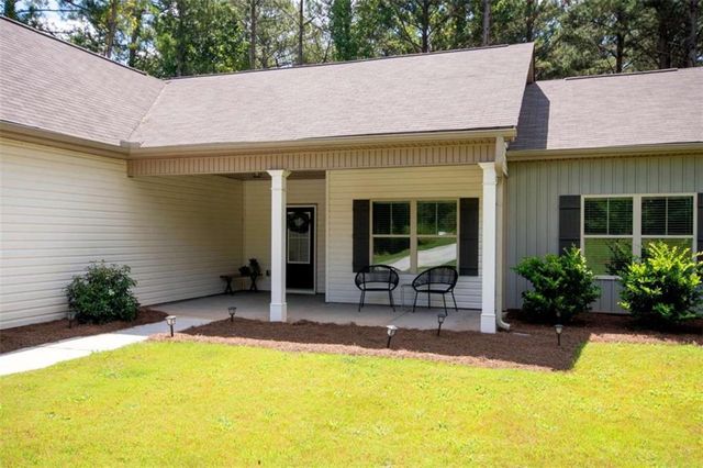 4079 Primrose Road, Grantville, GA 30220