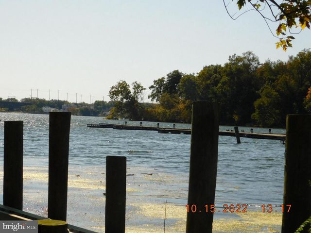 41 RIVER RD, Perryville, MD 21903