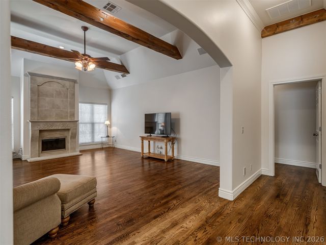 10136 S 77th East Place, Tulsa, OK 74133