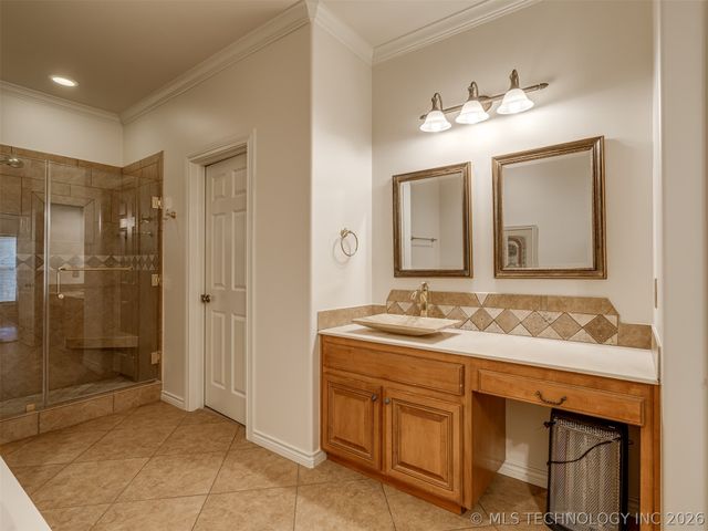 10136 S 77th East Place, Tulsa, OK 74133