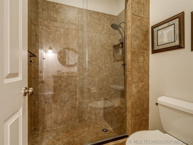 10136 S 77th East Place, Tulsa, OK 74133