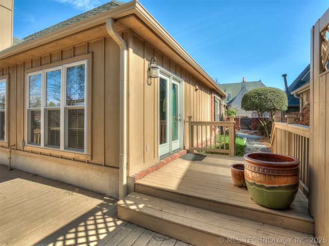 10136 S 77th East Place, Tulsa, OK 74133