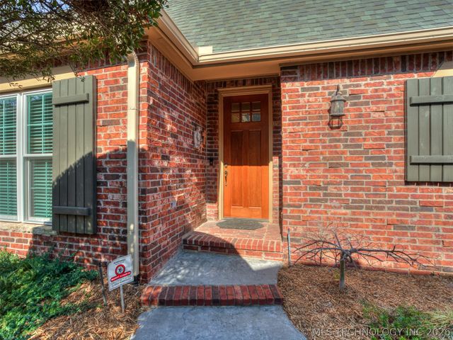 10136 S 77th East Place, Tulsa, OK 74133