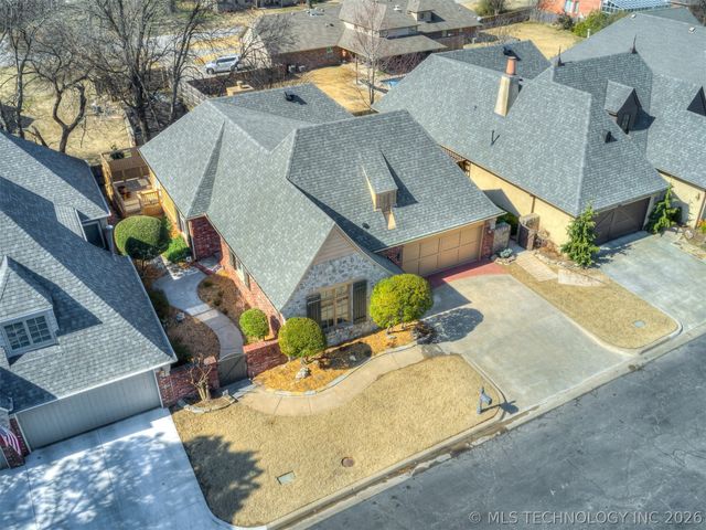 10136 S 77th East Place, Tulsa, OK 74133